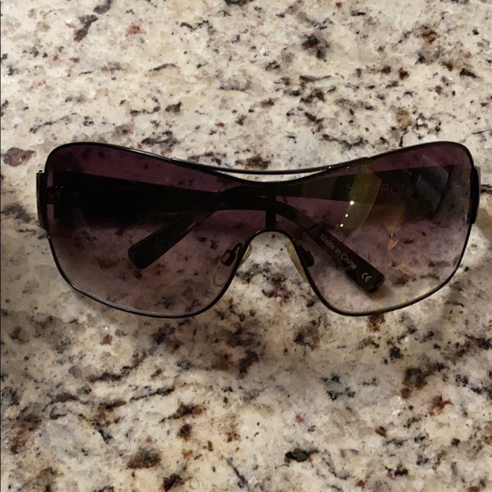 Von Zipper glasses with case